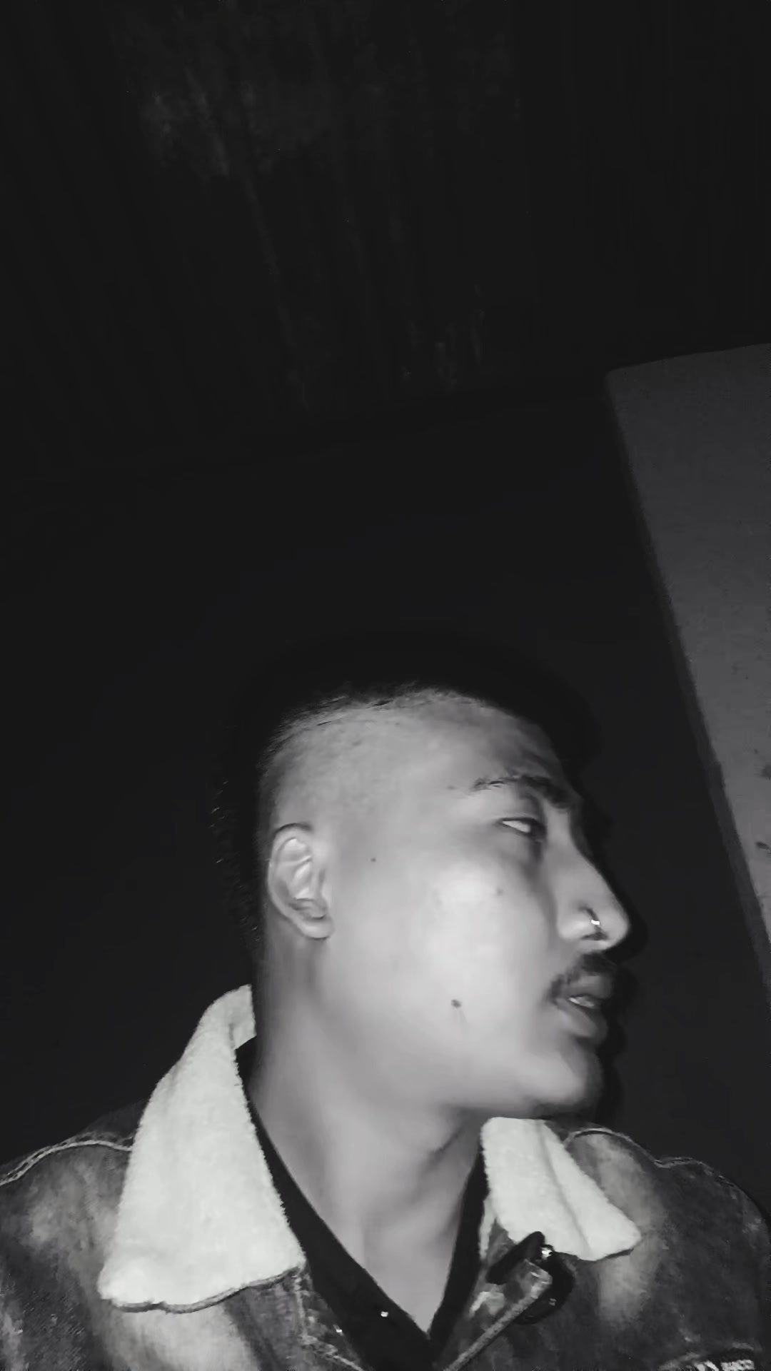 @Sarkar Simson Hood