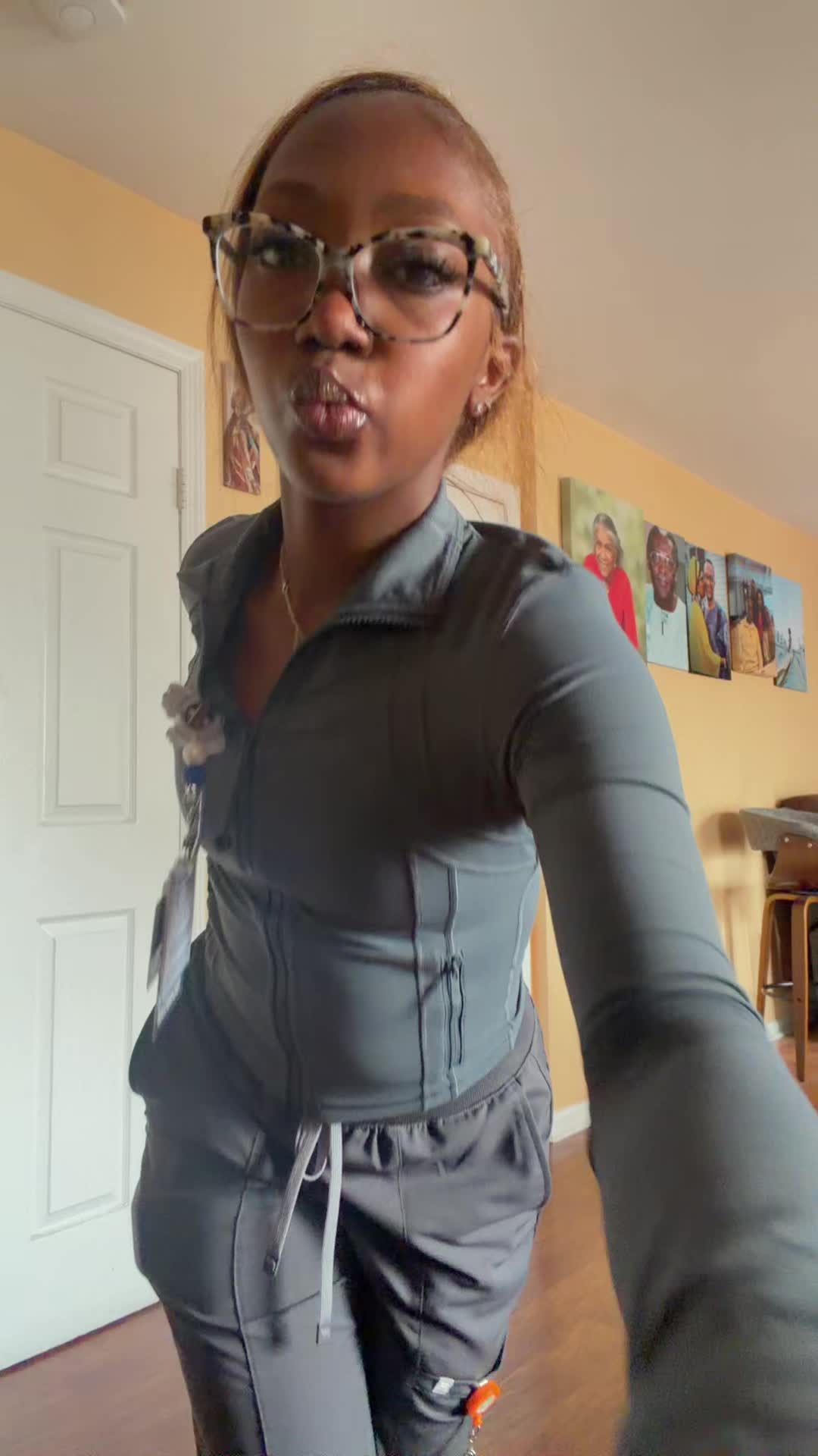 @Raynaa