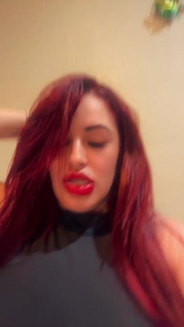 @Cristal caraballo💎🌈😈