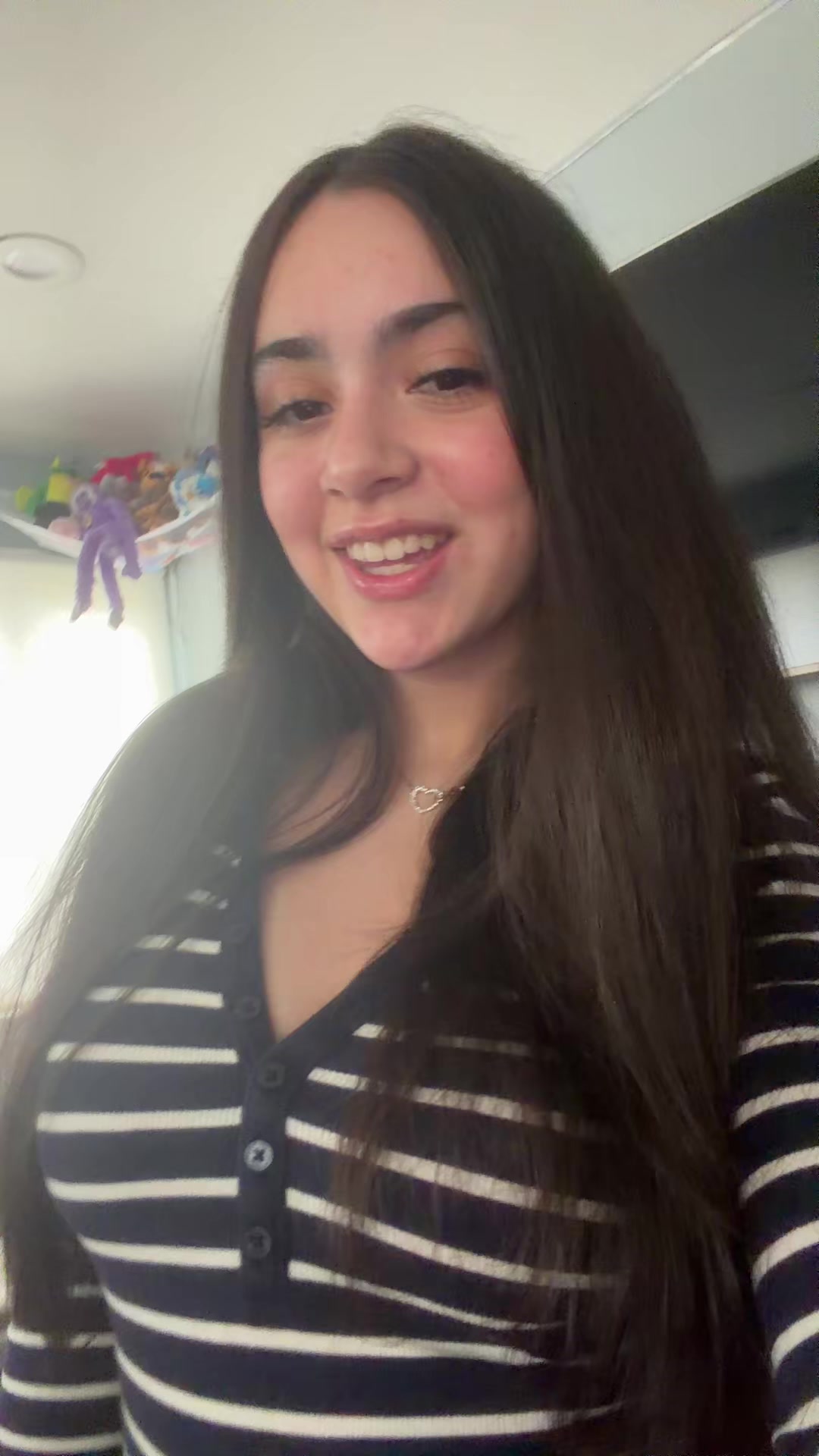 @Bella