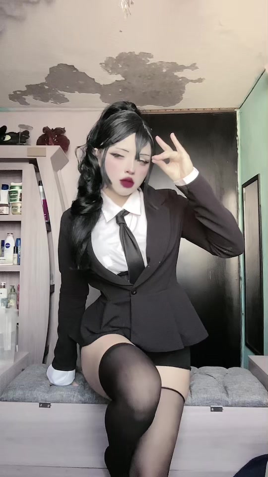 @Eli Oyuki