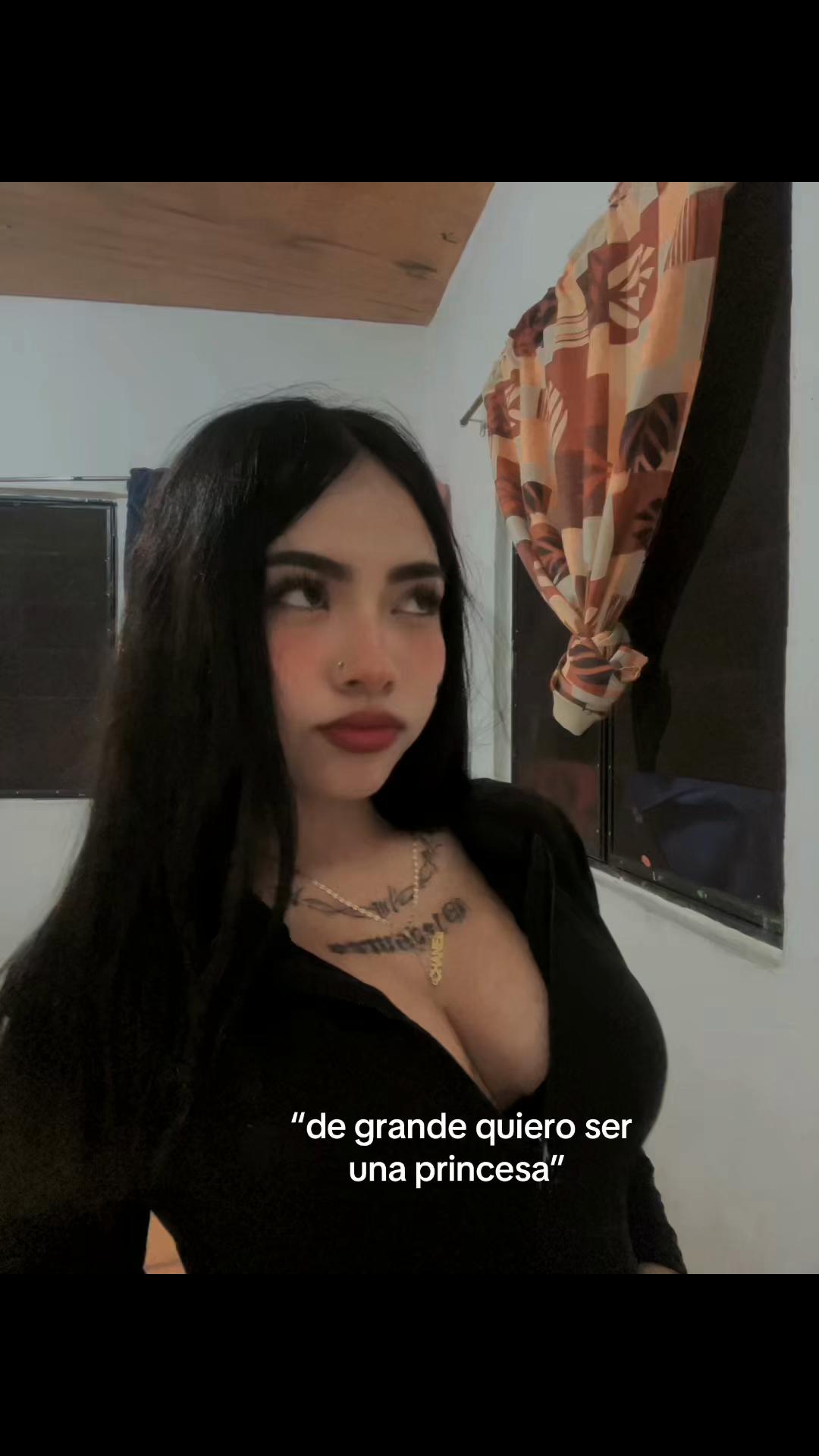 @444b37