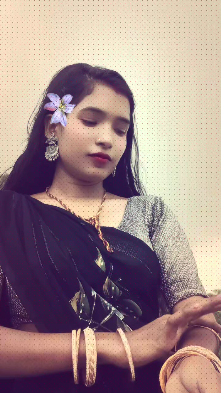 @🦋🍁gudiya🫶