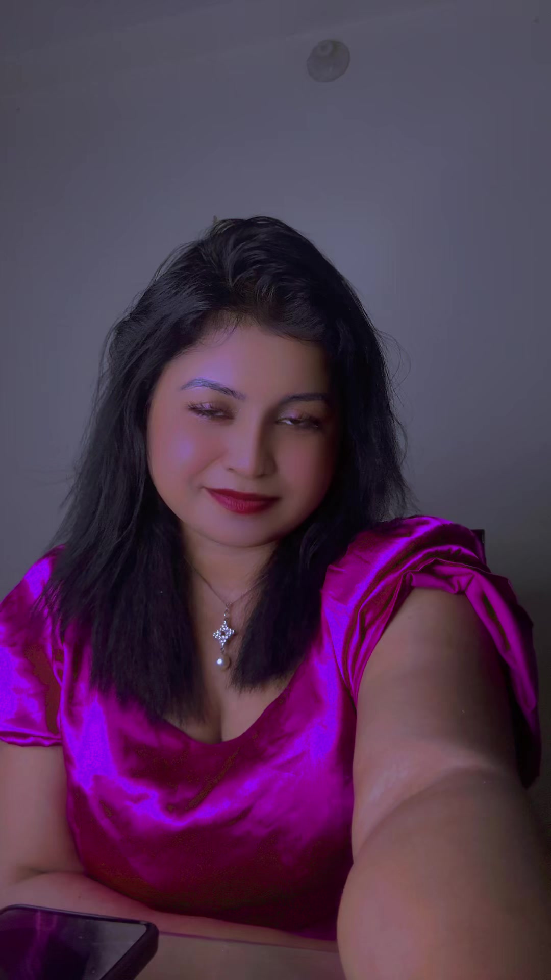 @Sharmin Shila cream apađ