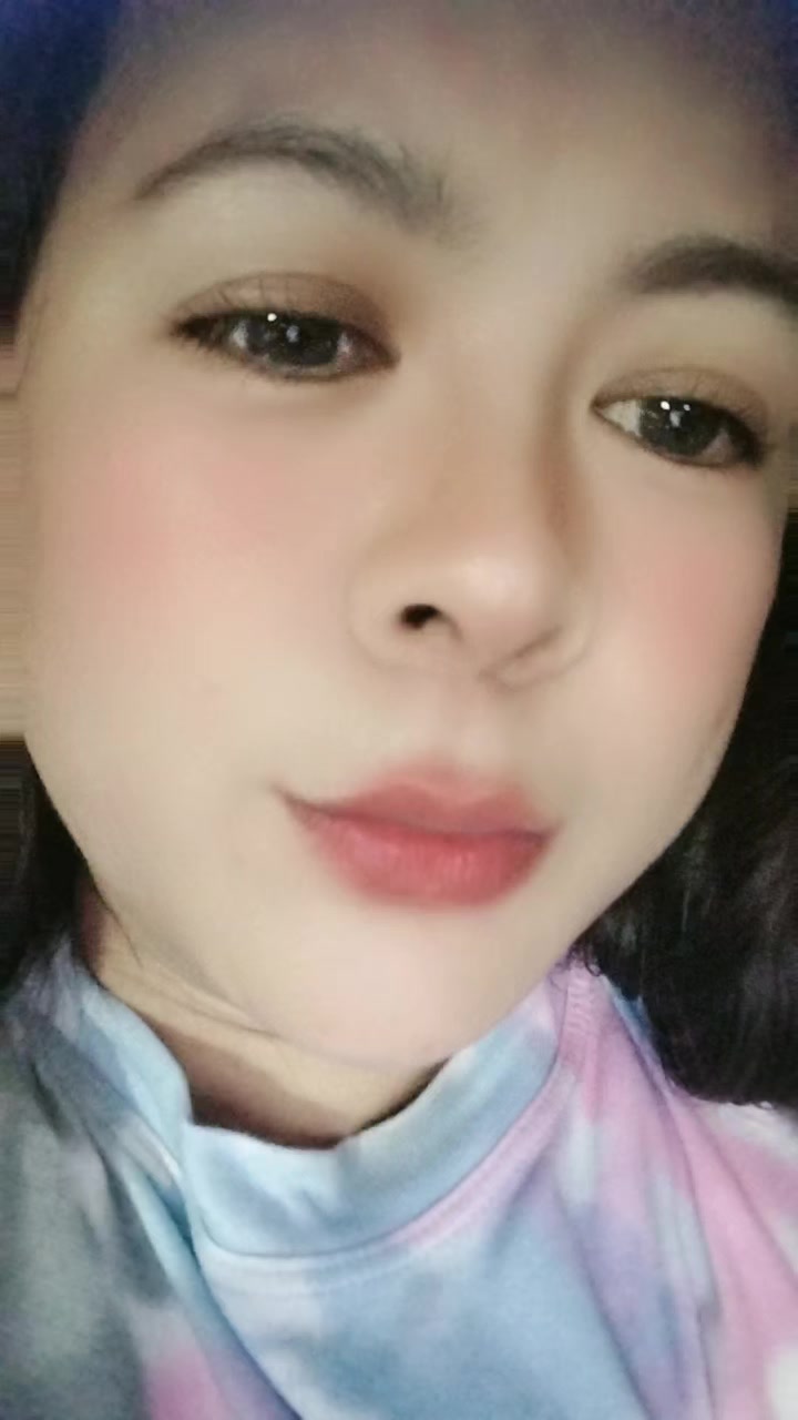 @maLou cruzat