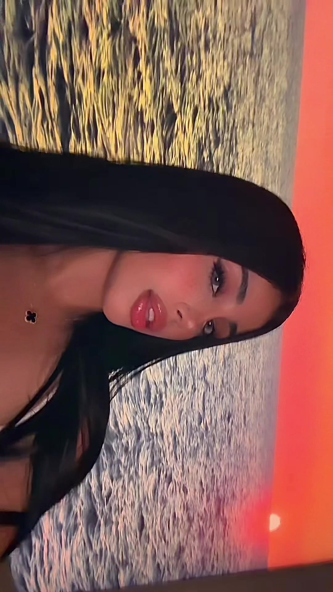 @𝖒𝖎𝖒𝖎🦅