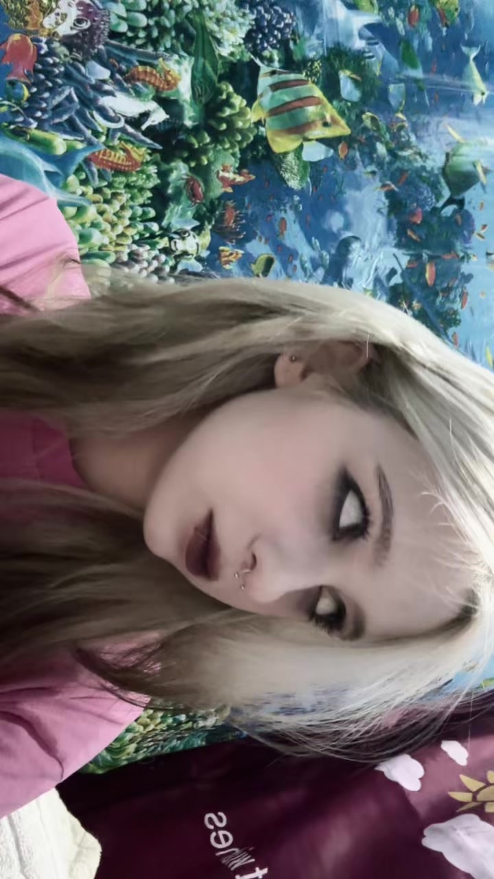 @llaluka🦑🐇