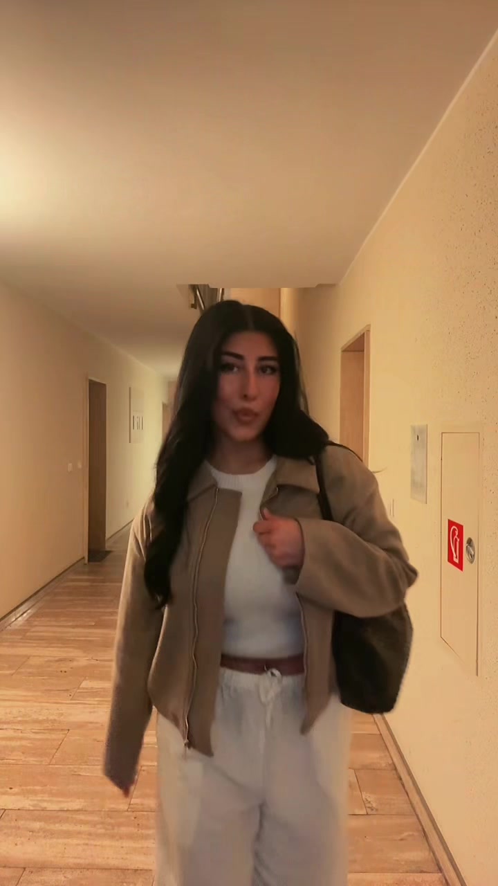 @AZ
