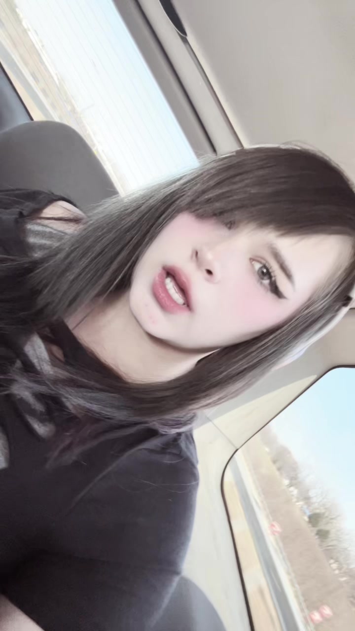 @𐙚⊹₊кєℓѕ₊⊹𐙚(ᴇᴍᴏ ᴠᴇʀsɪᴏɴ)