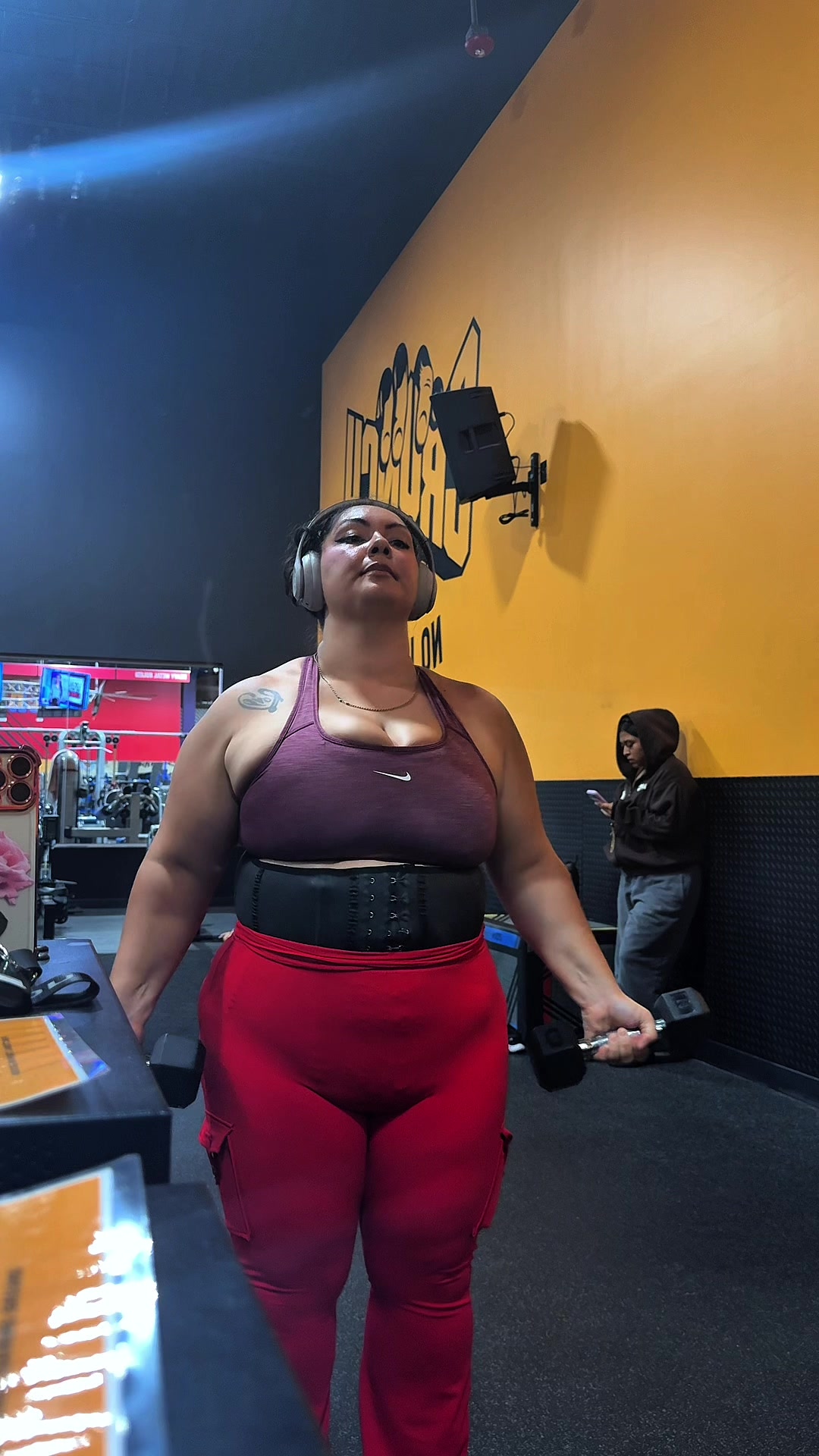 @Thefinestcurves