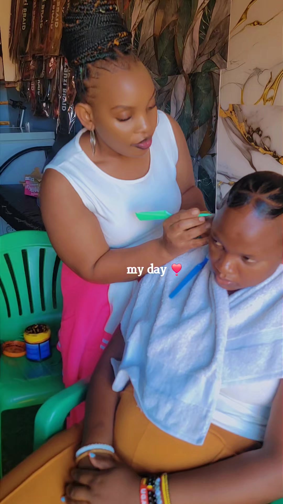@Nifah Faces And Hair