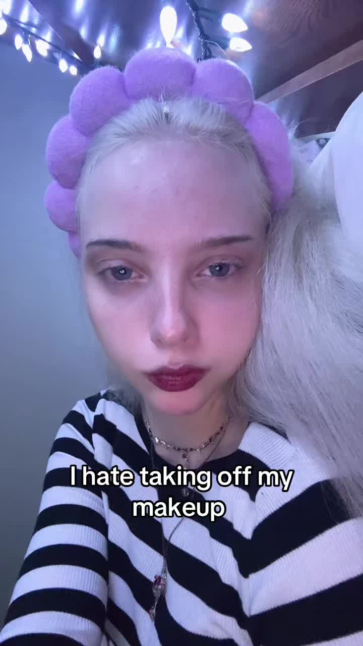 @🌙Madeleine🪻