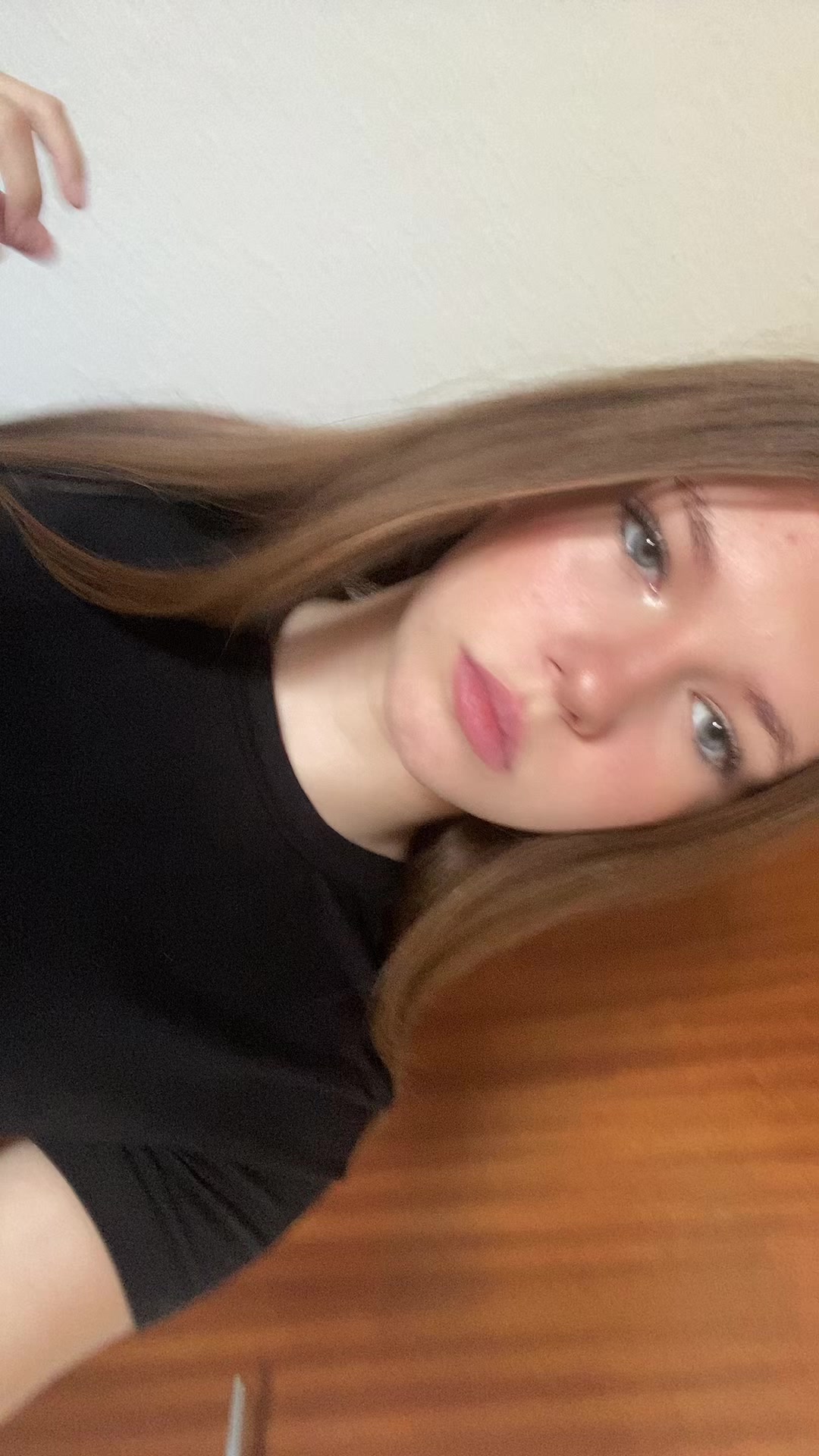 @ℒ𝑒𝓃𝒶𝒶