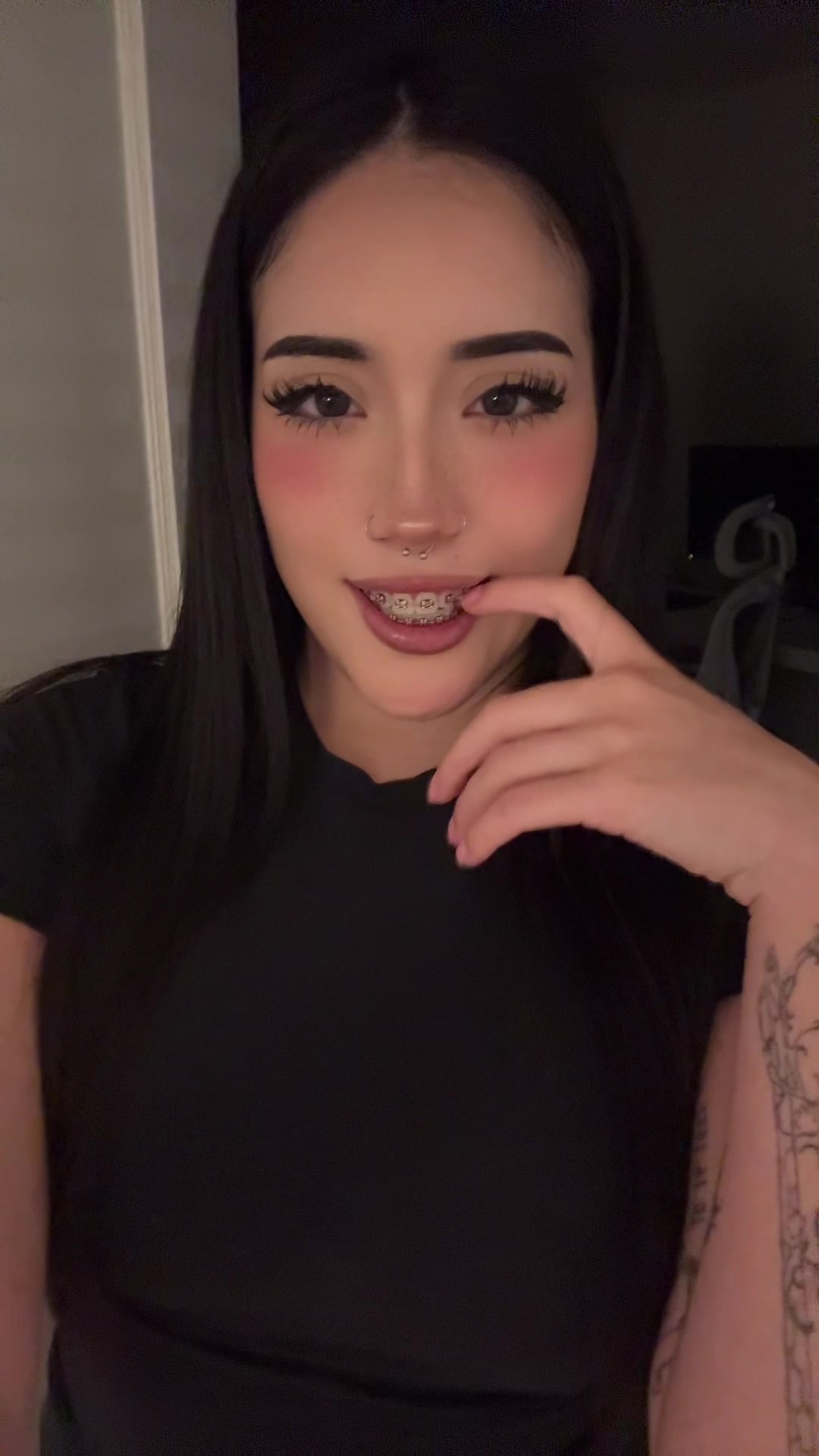 @shyshy