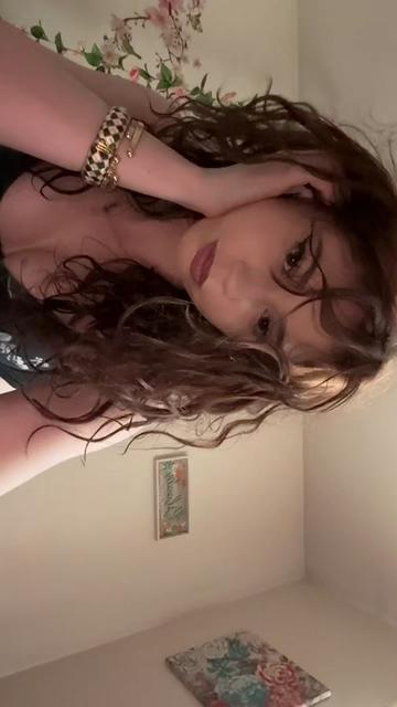 @imstuckinmyownworldlol