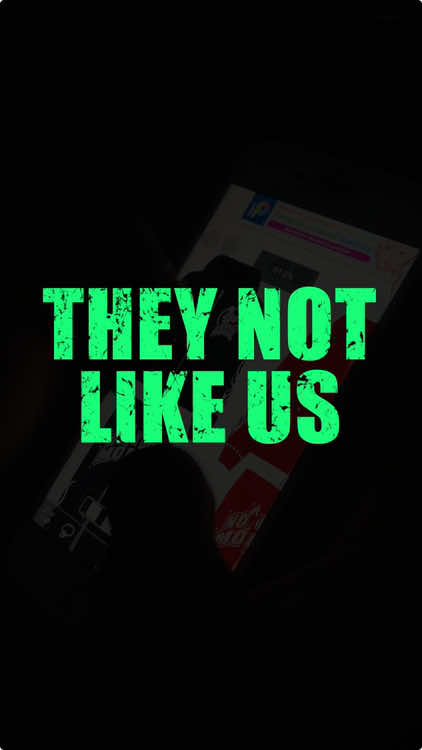 @Jesse Funaya - Designer.