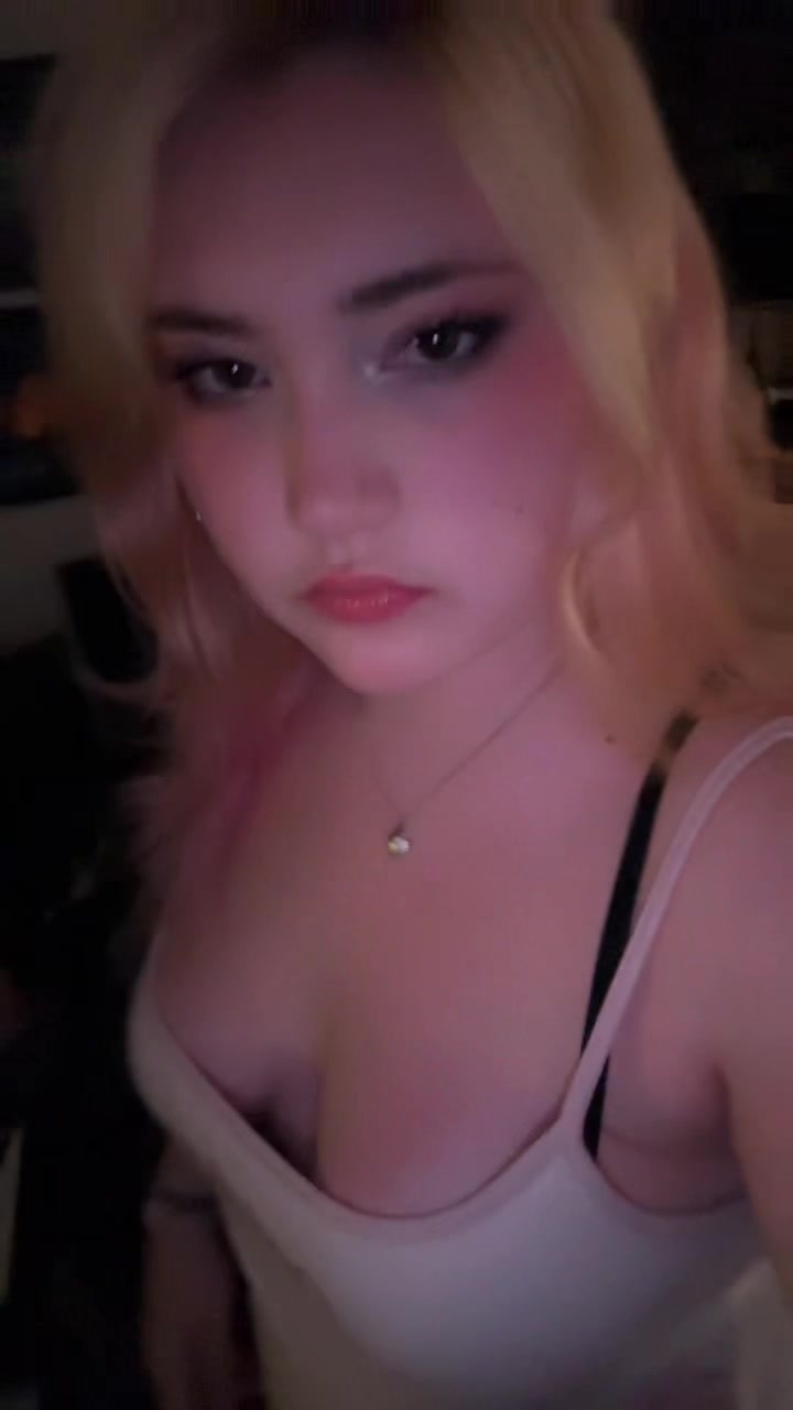 @🐅🌺