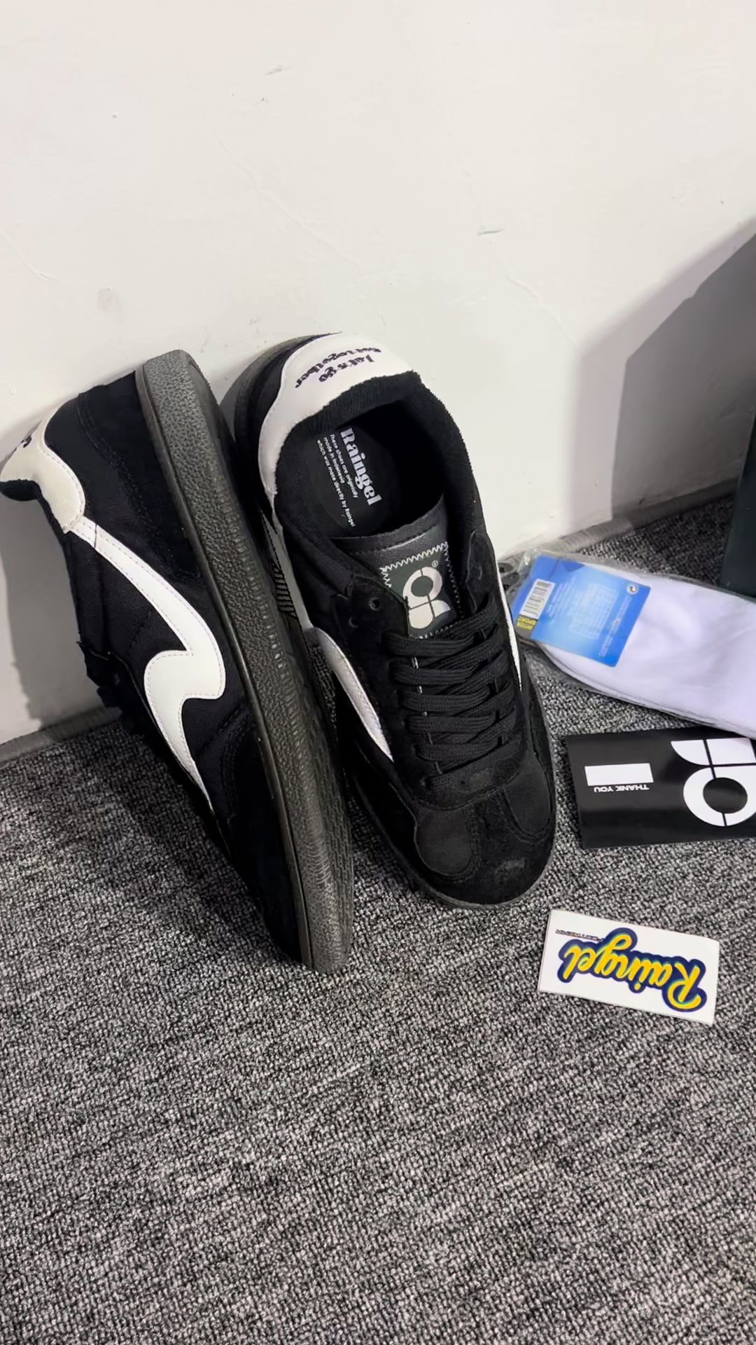 @DailyFind.id