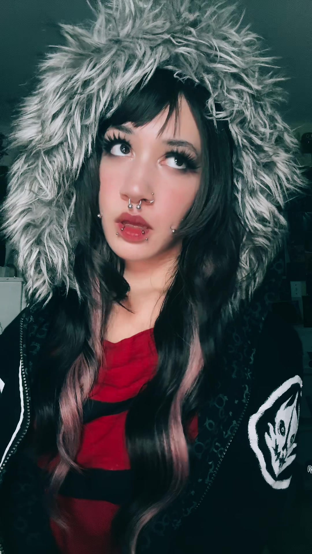 @Gii