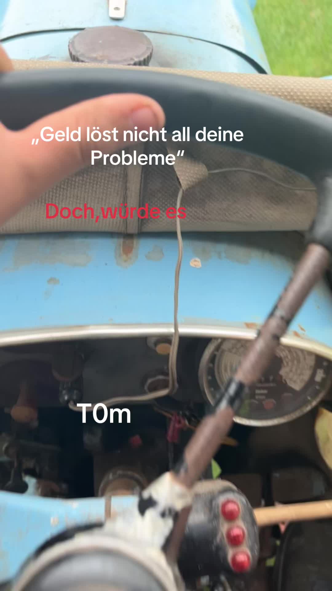 @t0m