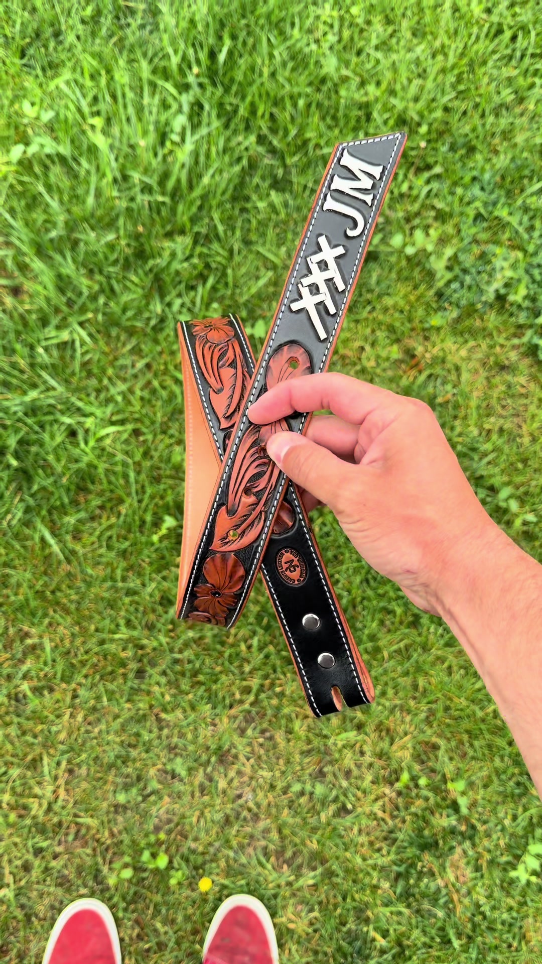 @cnewts_custom_leather