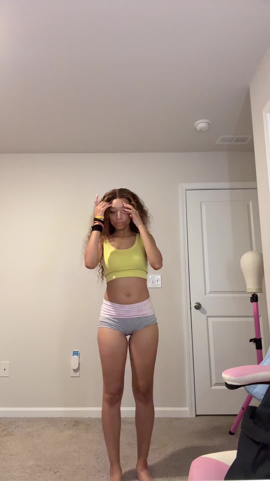 @NILYIAHMARIE🩷🔥