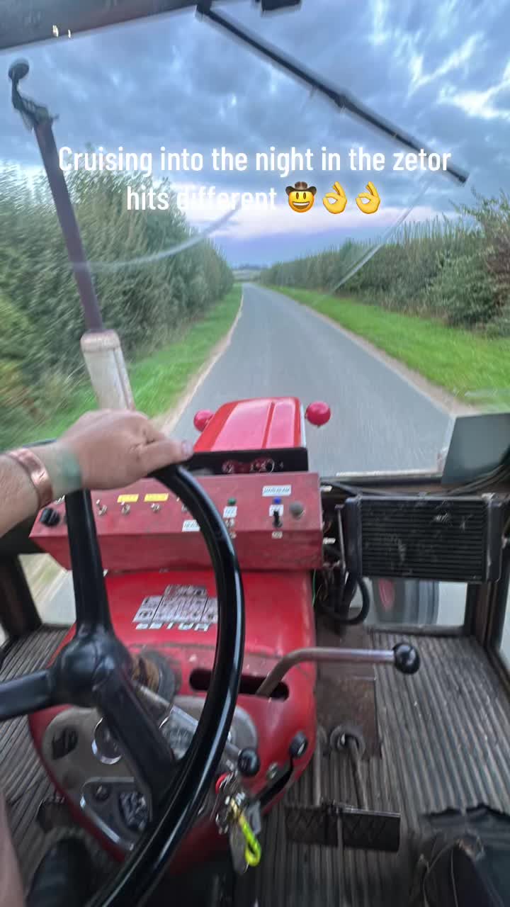 @thelakesofnorfolk