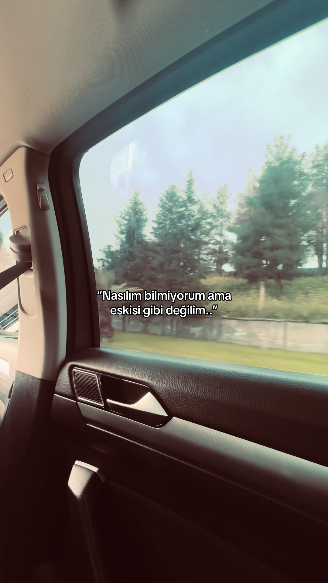 @ℰ
