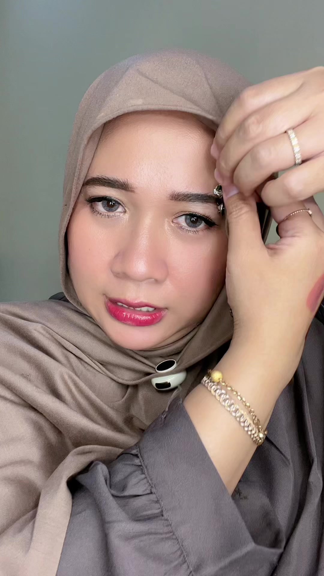 @Anis Yunia Akbar (AYA)