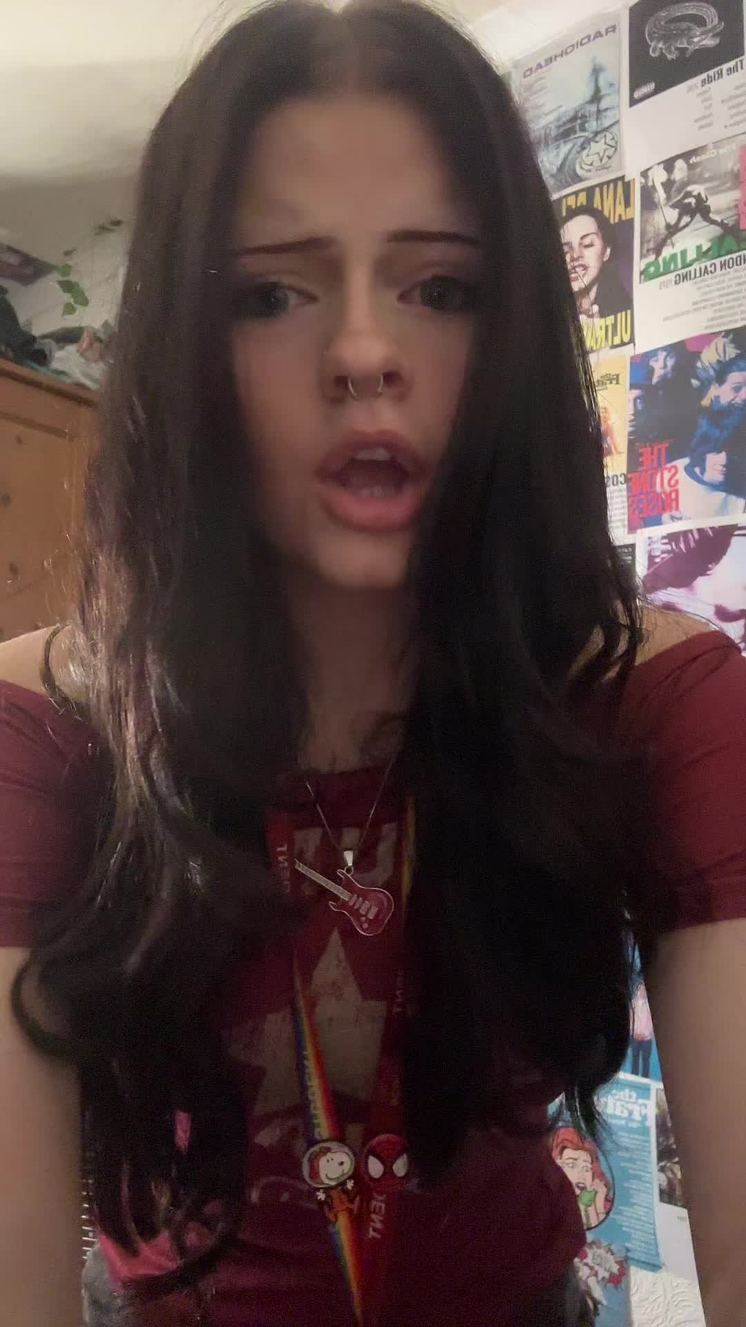 @🧸ྀིྀི 🪰
