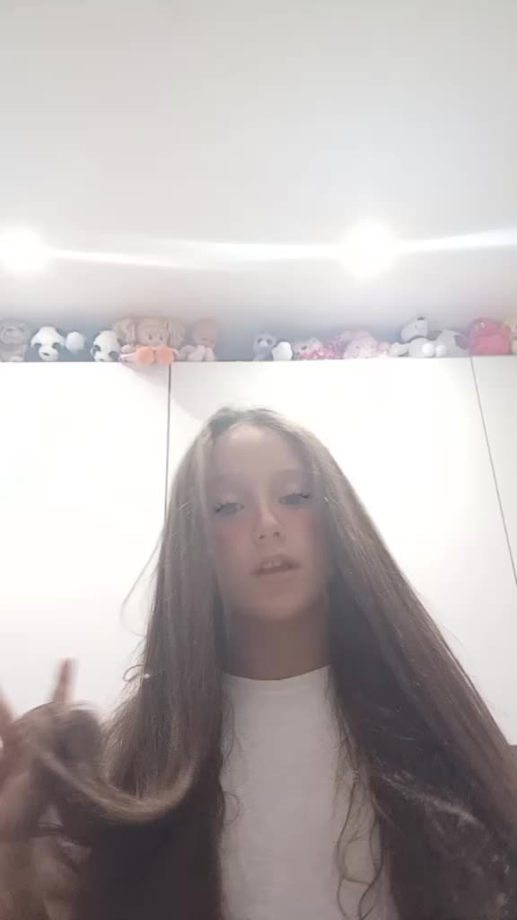 @Ren&egrave;e Punturiero