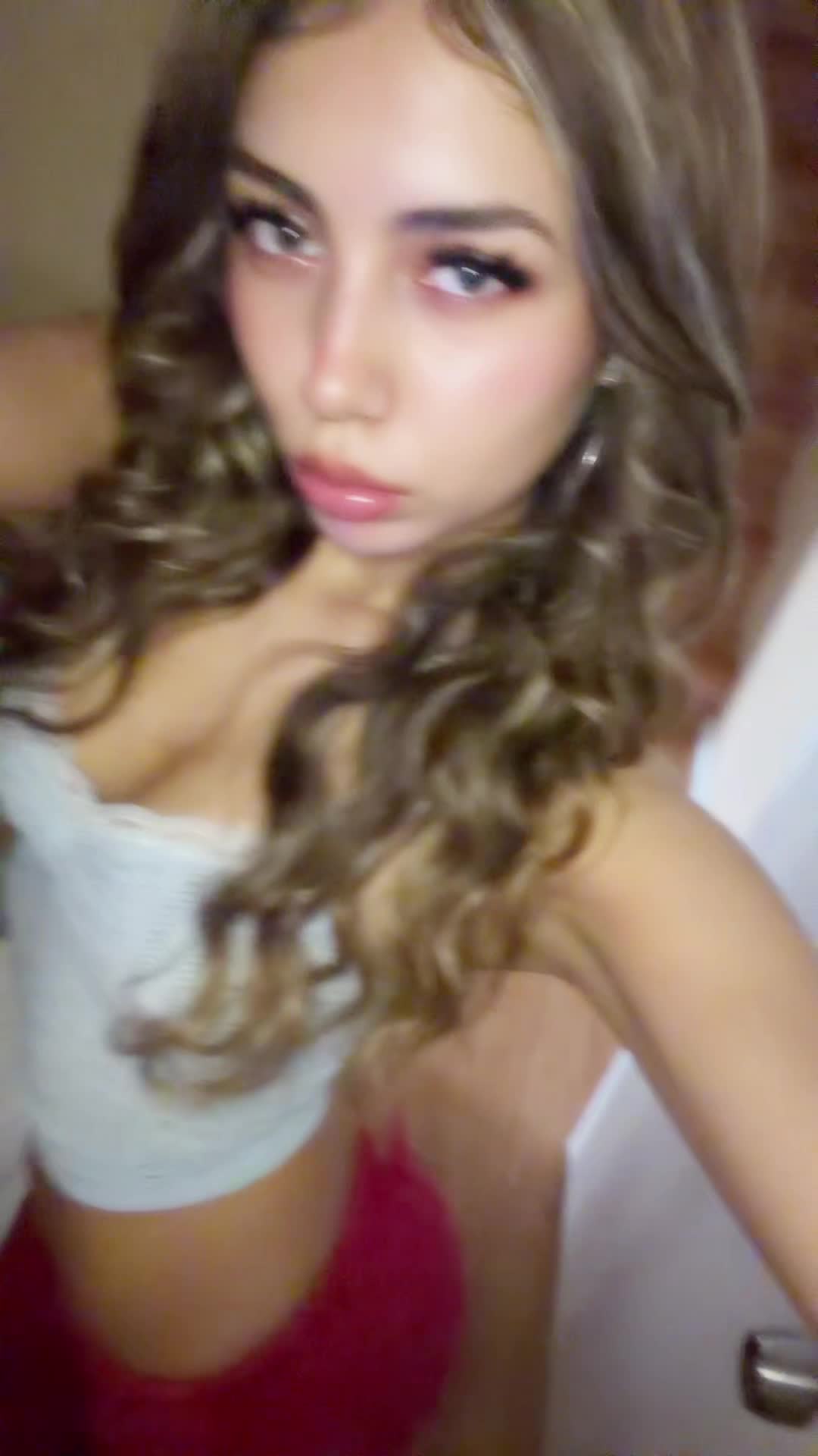 @𝓷𝓮𝓼𝓼𝓪💋