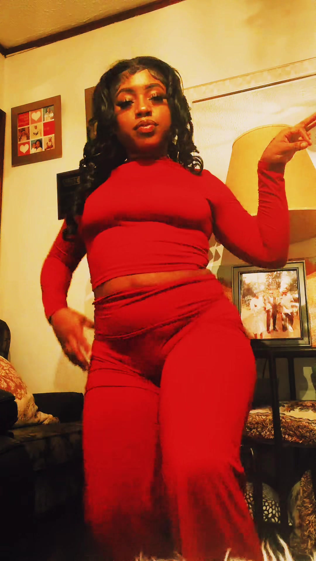 @LilBrownRidingHood