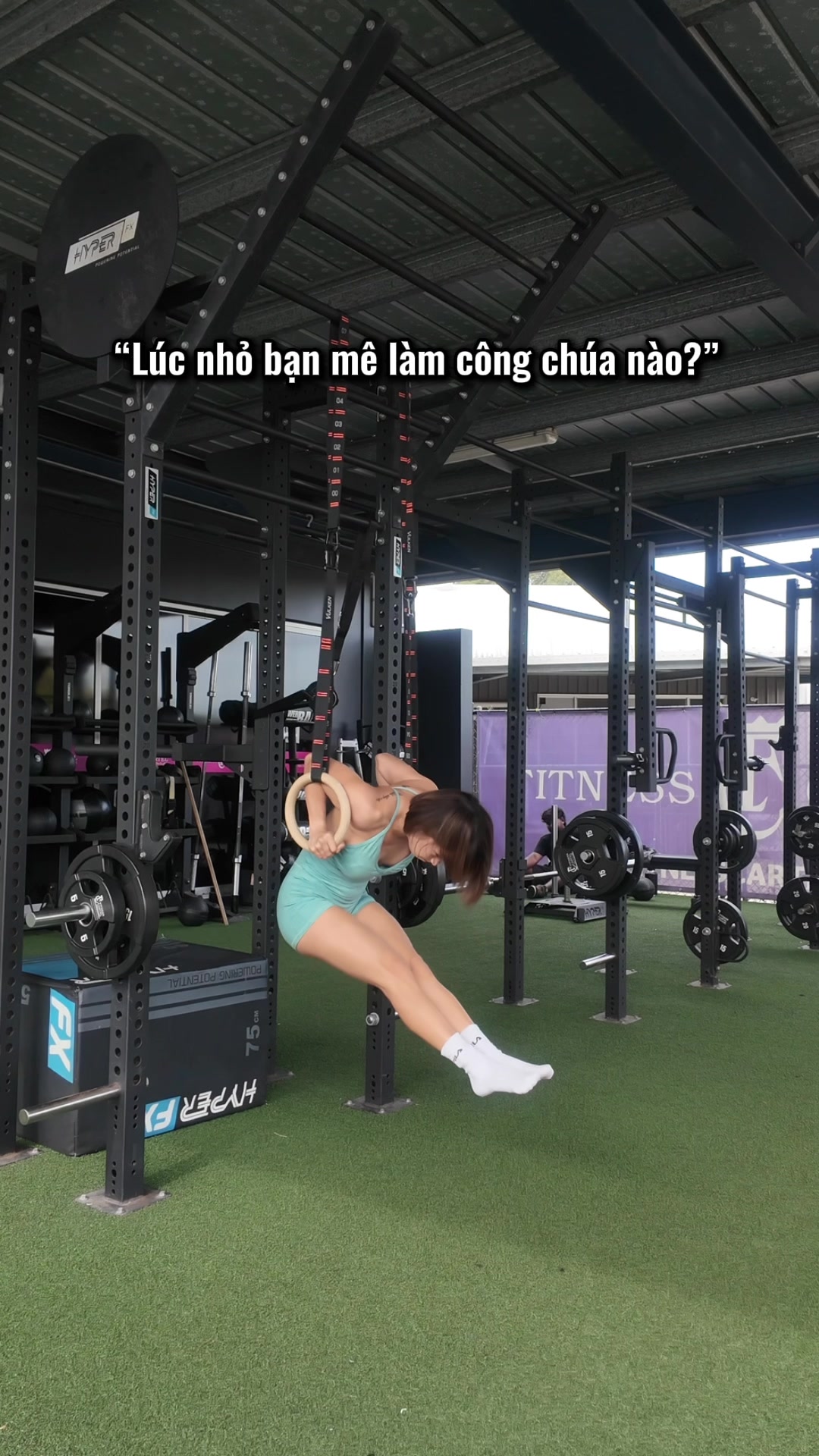 @Christine Nguyen