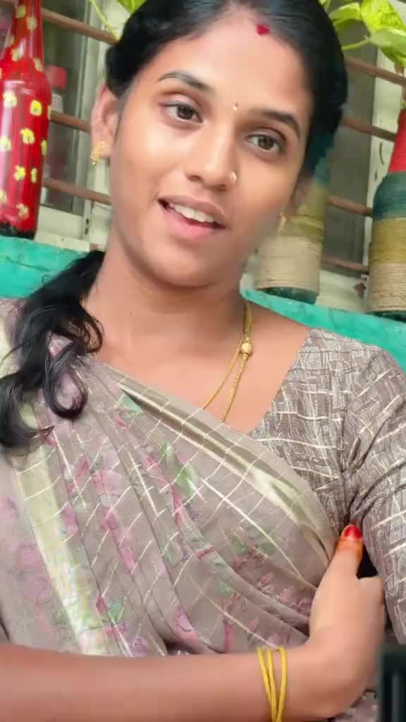 @தமிழ் பொண்ணுங்க