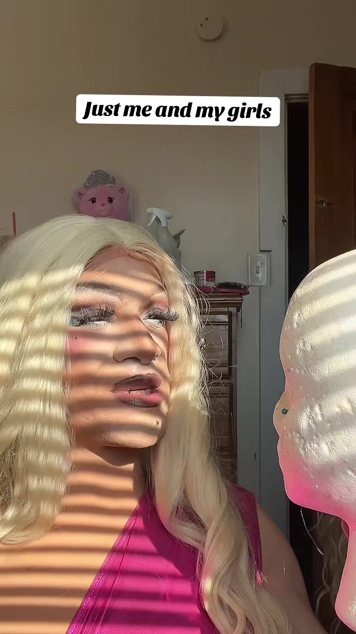 @Alexa Chanel Von Tease
