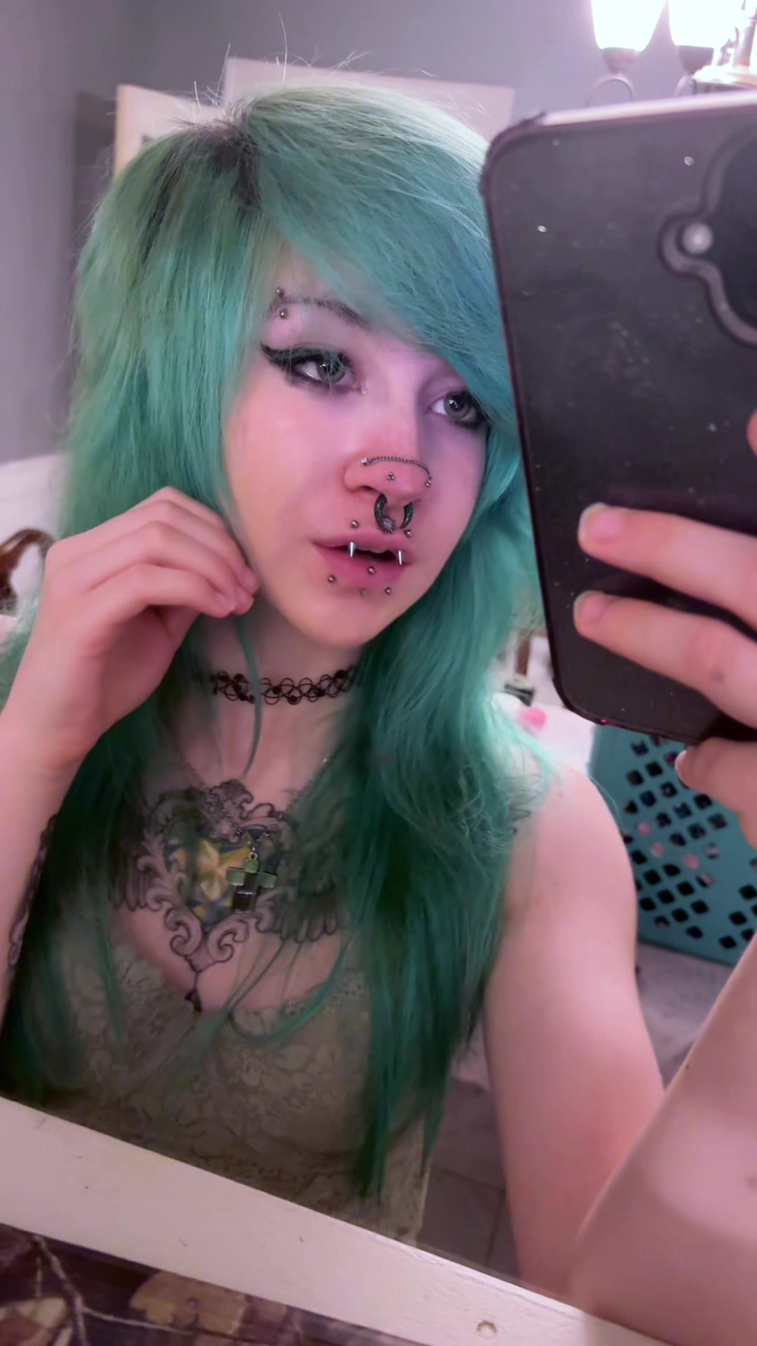 @avarawrblushii