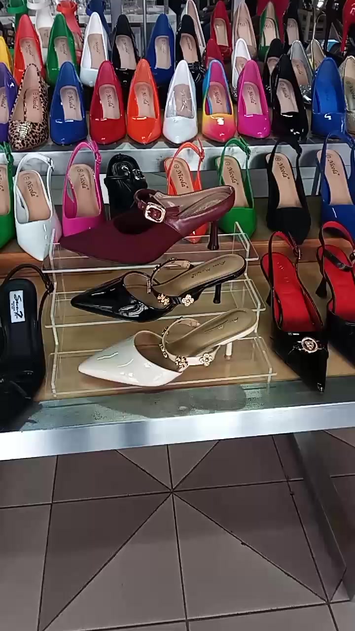@Sammy's Shoes Store