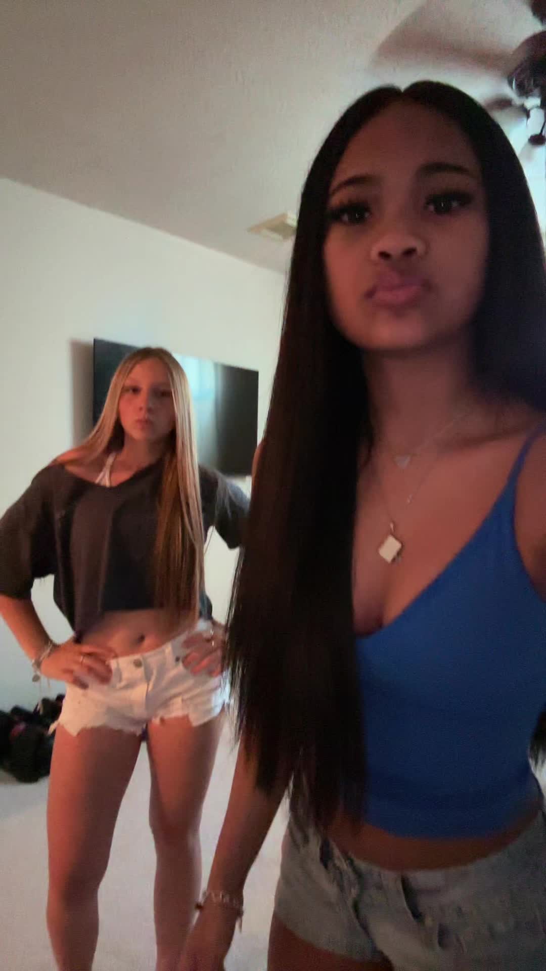 @lia
