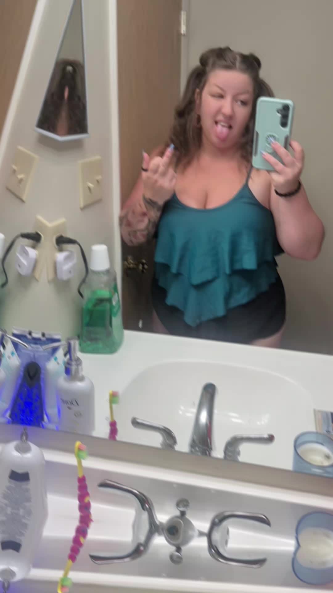 @Blynn