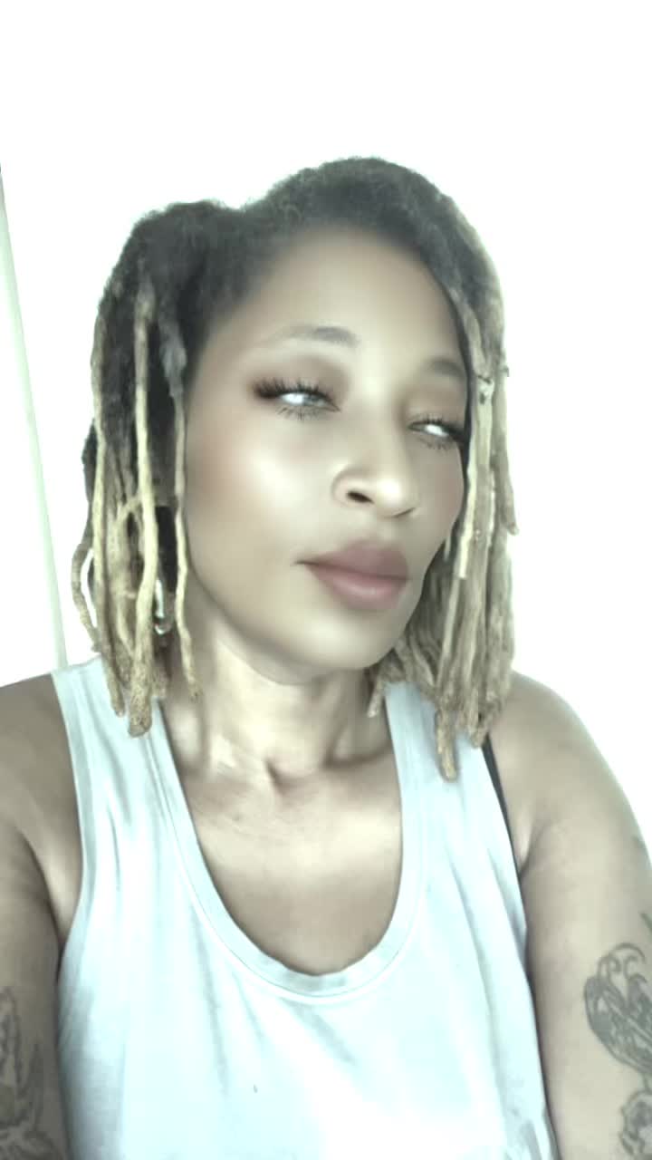 @Siren Goddess Dola 💎👑🌹🔥