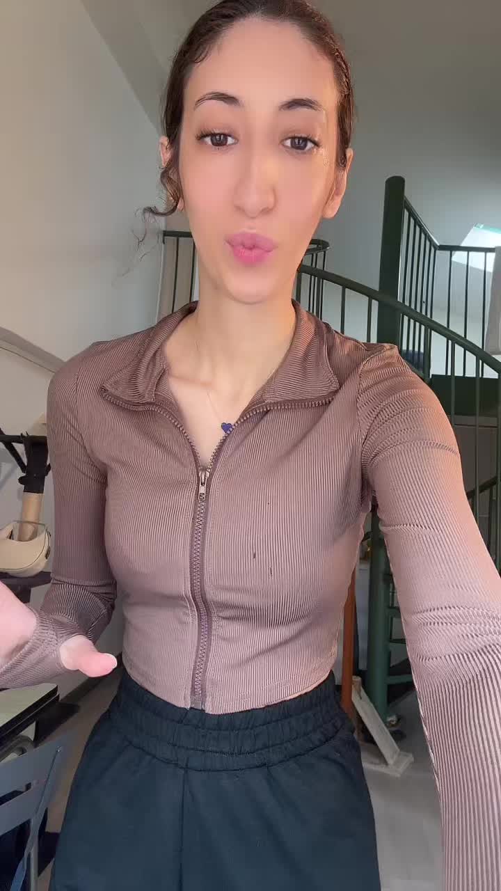 @Soumsoum