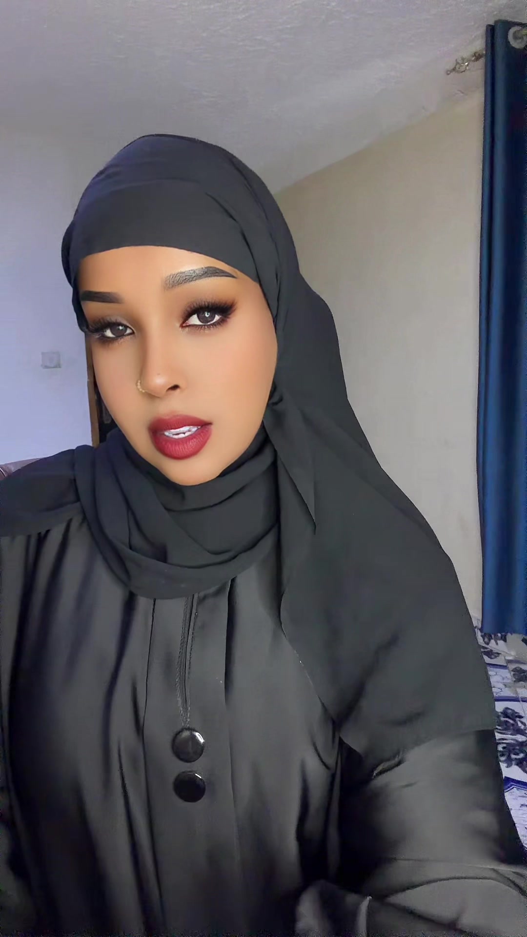 @Hibaaqbeauty🇱🇺🇸🇱