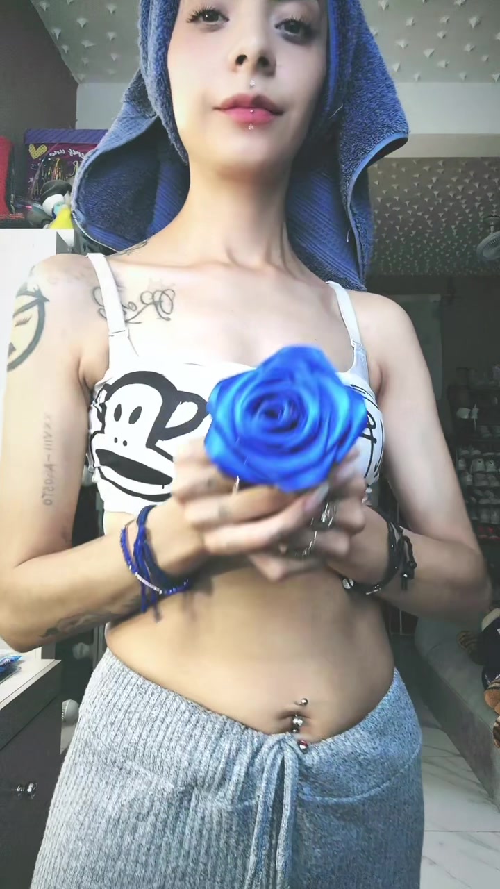 @𝕮𝖗𝖎𝖘𝖙𝖎𝖓𝖆