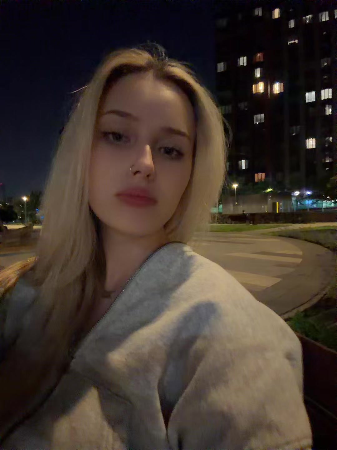 @whylollycry