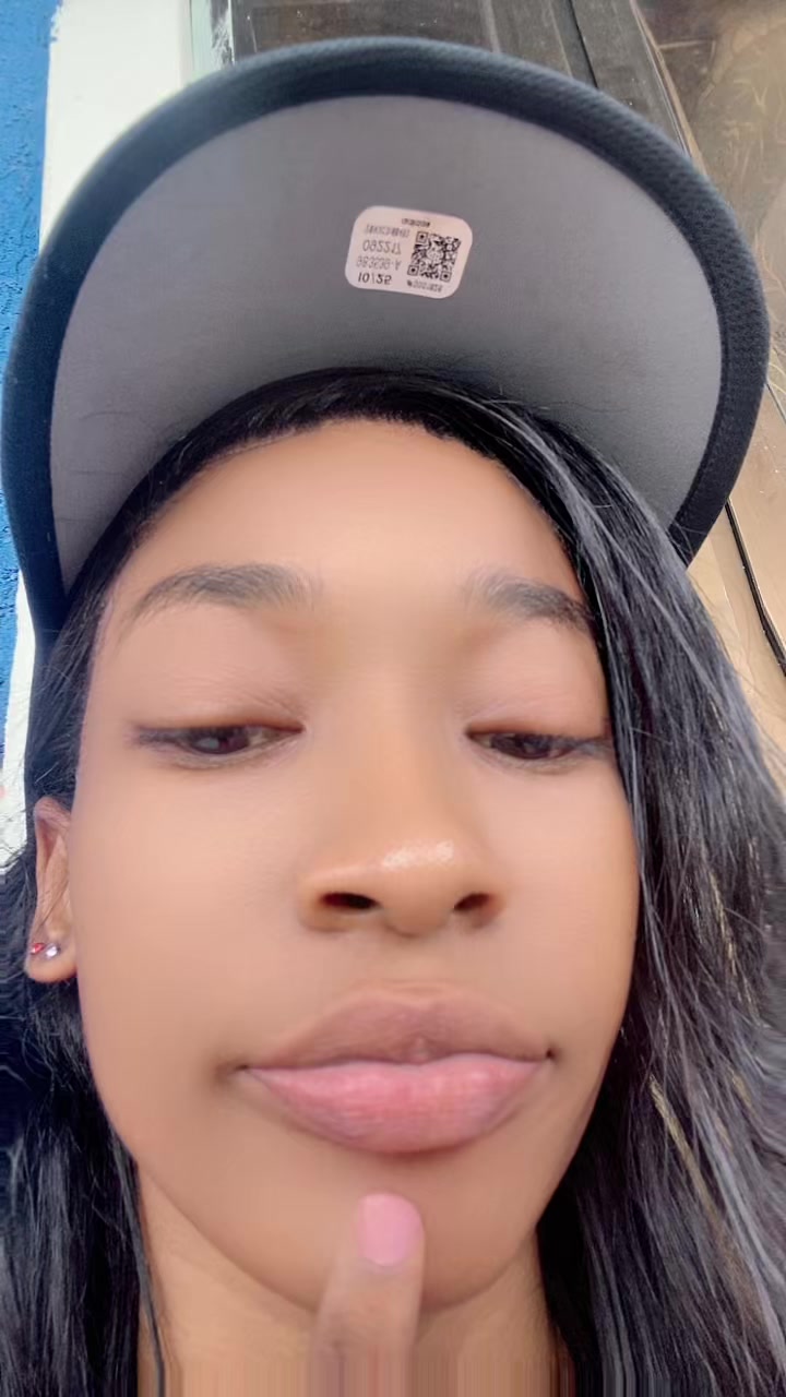 @Bũbbłẽš🧃🫧💜
