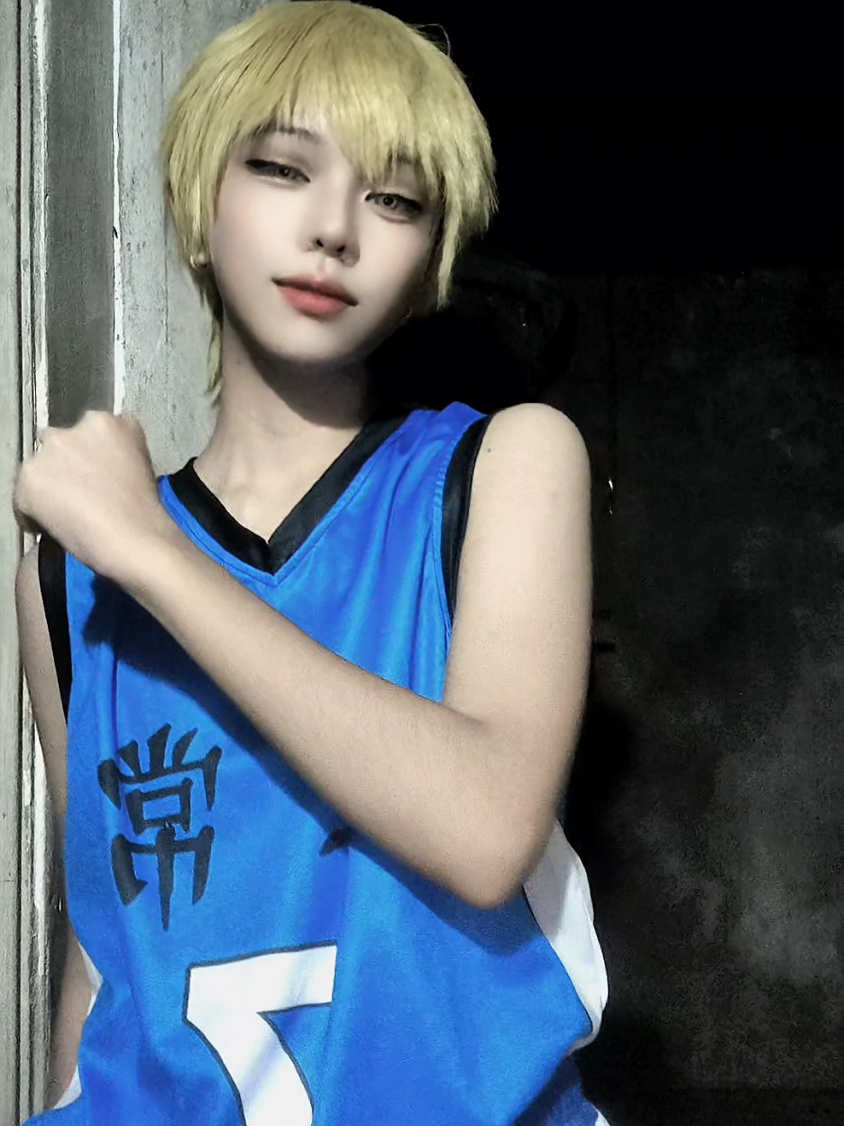 @✦ Aqua | 水 🌌🌊 ✦