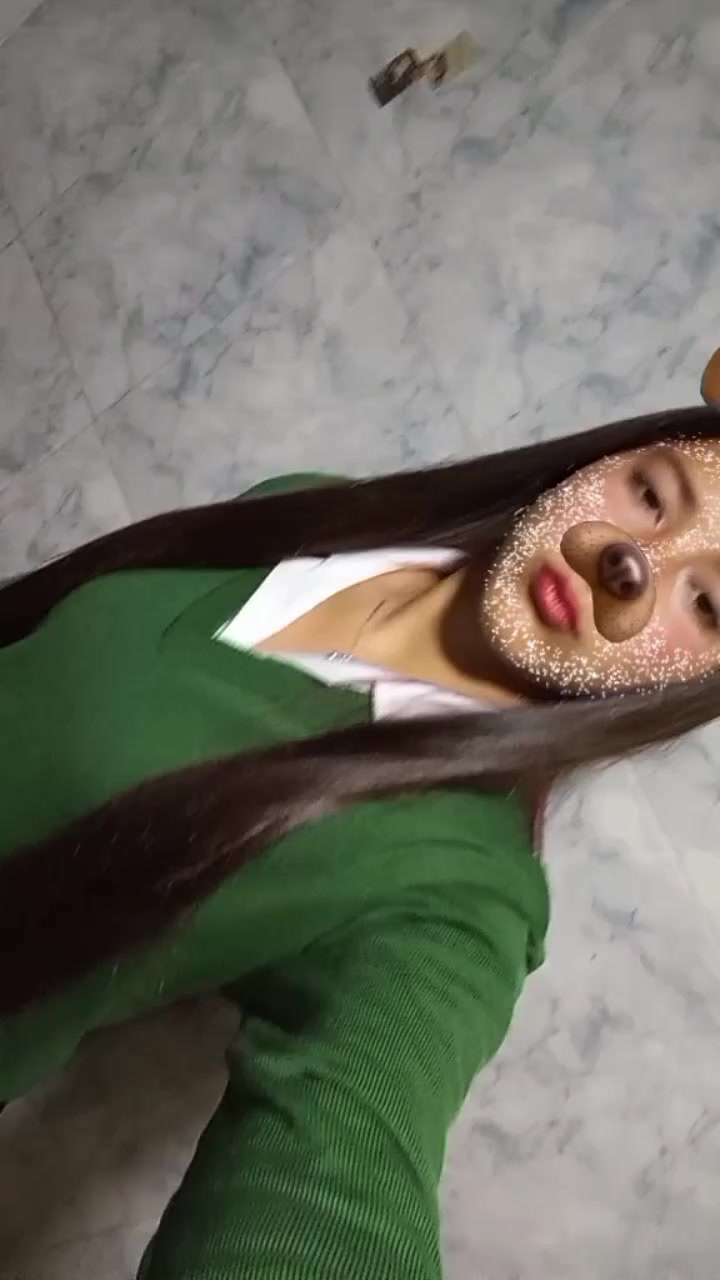 @yorianni
