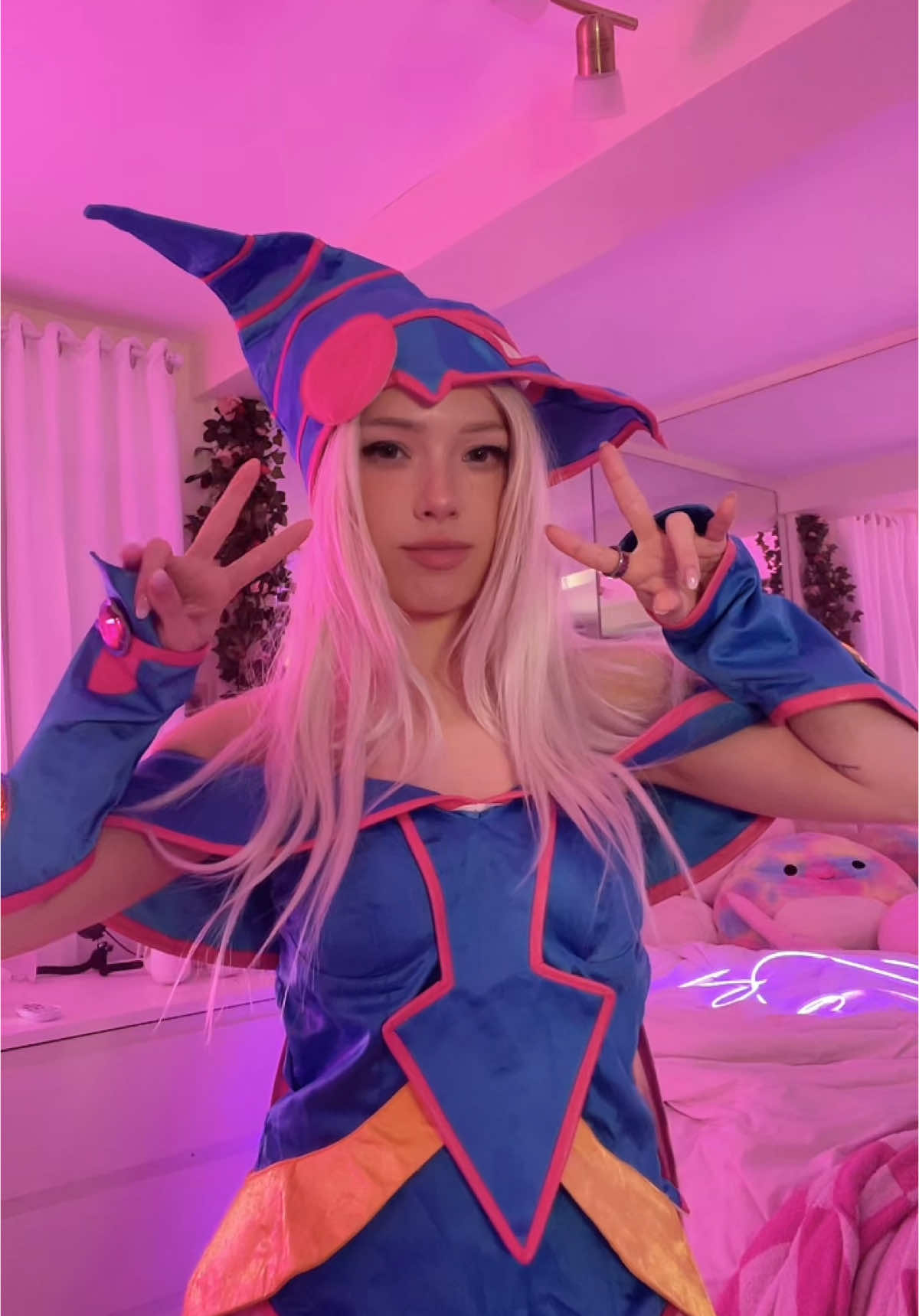 @dollblush on twitch
