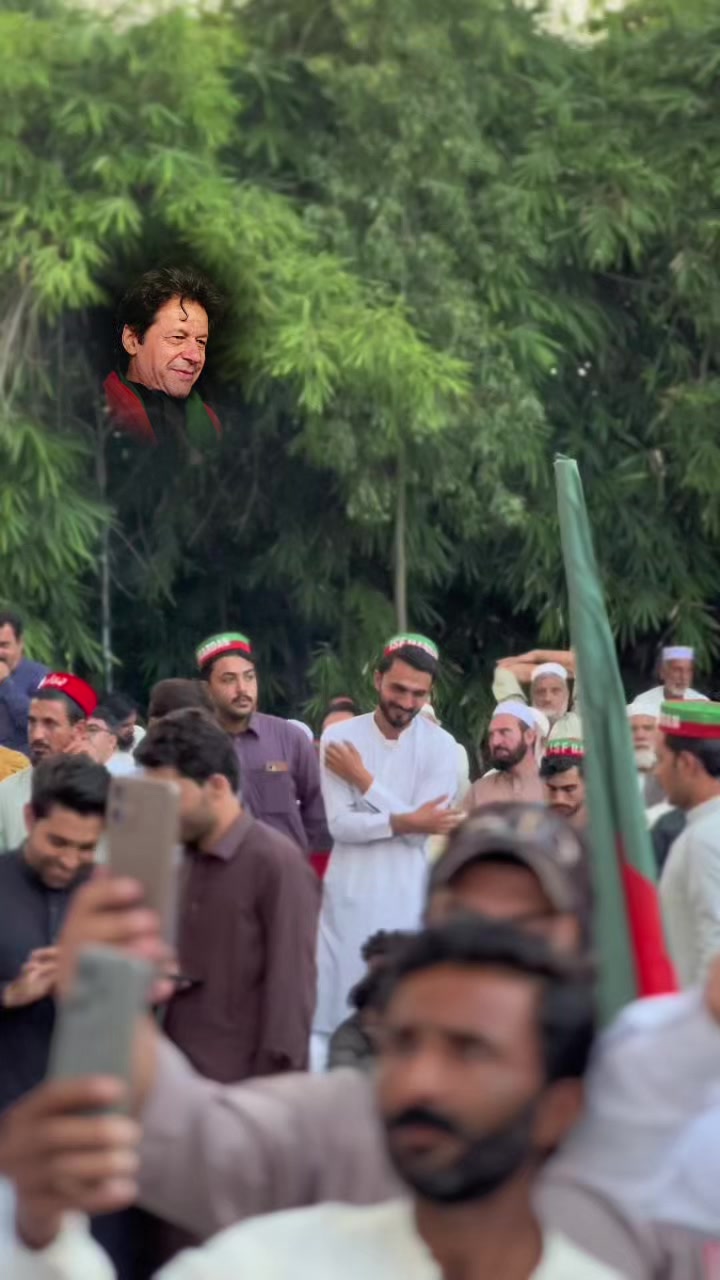 @𝙍𝙖𝙚𝙚𝙨 🦅 مردانے